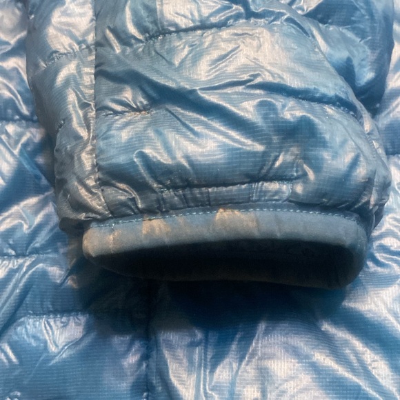 Patagonia men’s hooded jacket - Picture 10 of 11